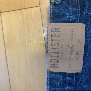Hollister jeans